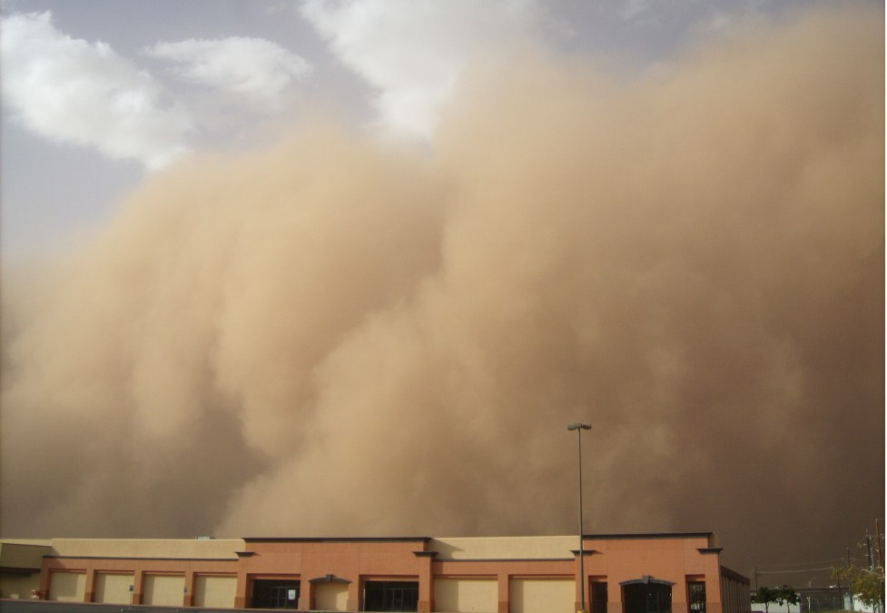 6 Dust Storm Driving Tips to Keep You Safe